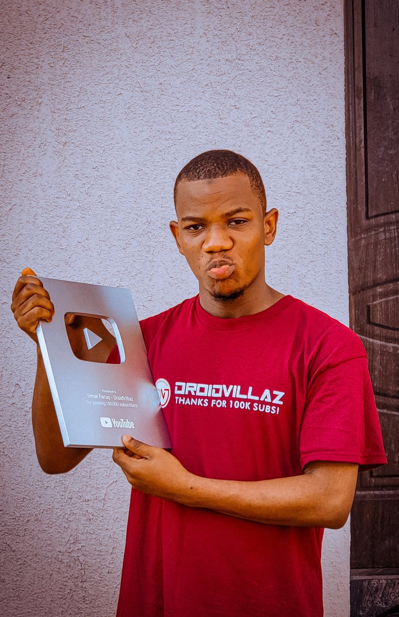 umardv's tweet photo. Thankful for my Silver Play Button Award from YouTube! Grateful for the love and support! Excited to be Africa's biggest DLS YouTuber, with 100k subscribers in Niger State, Nigeria. Let's keep this journey going!💪🏽 #silverplaybutton #100ksubs
#100ksubscribers #nigerstate #youtube https://t.co/Yg4oRvaXom