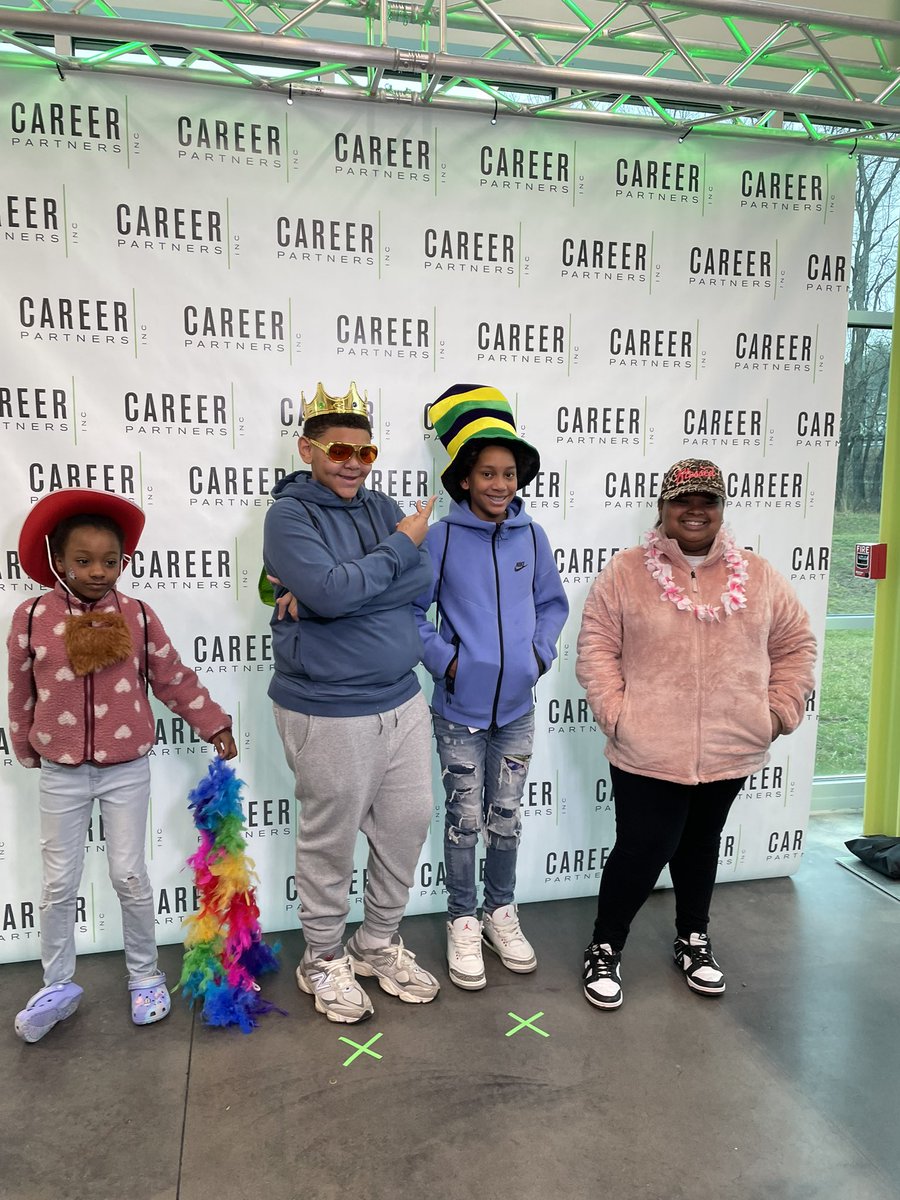Don’t forget the Photo Booth at the end of the hallway!
#culpepermakers24