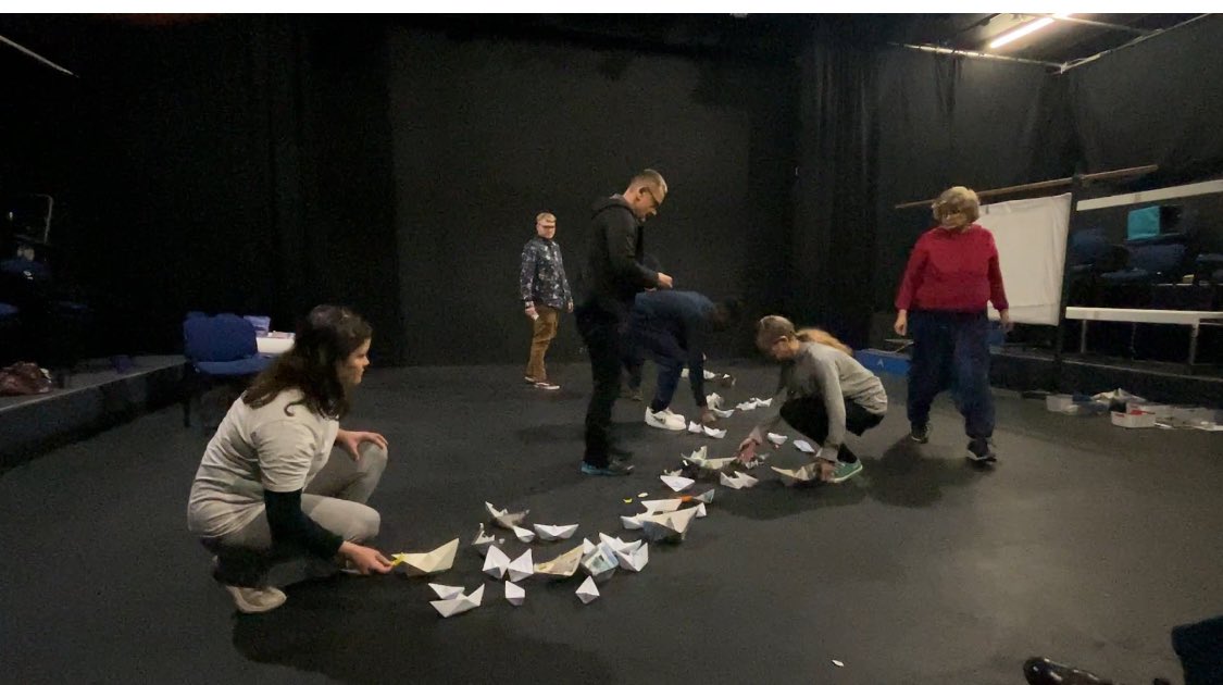 We had three amazing days devising on the themes of boats at @ThePlaceBedford thanks to a collaboration with @WeAreBCA #NewcomersFreshIdeas #NewperspectiveNewFuture