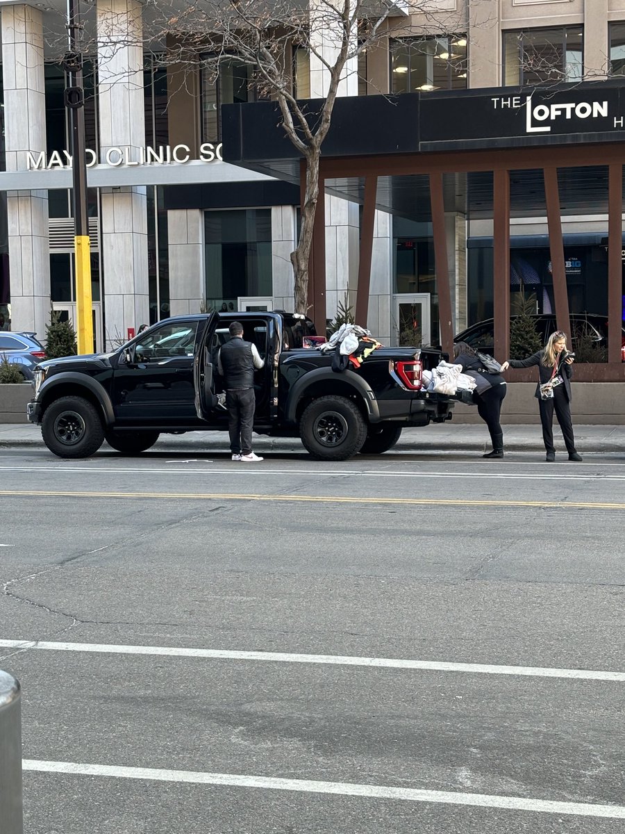 Caitlin Clark impact-big 10 officials handing out blankets, sweatshirts and snacks for those of us waiting in the street!