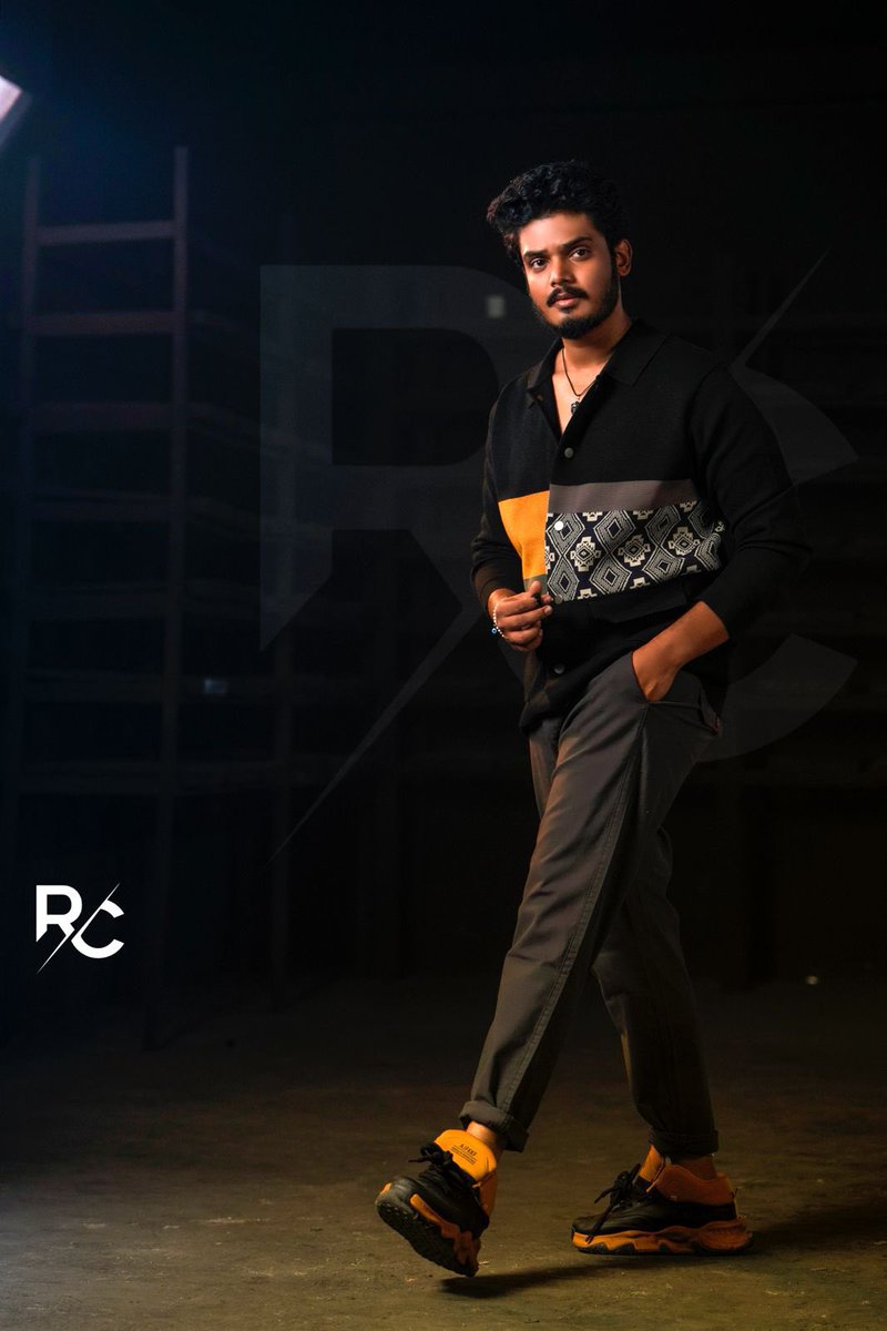 NiharikaGajula's tweet photo. The talented young hero , @ActorAkashPuri is now to be the brand ambassador of @RcTrendsetters  ~ A new growing  clothing marketplace for Men’s wear in AP &amp; TS 💥

#AkashPuri @Hari4Cinema #RCTrendsetters https://t.co/creik1UlW2