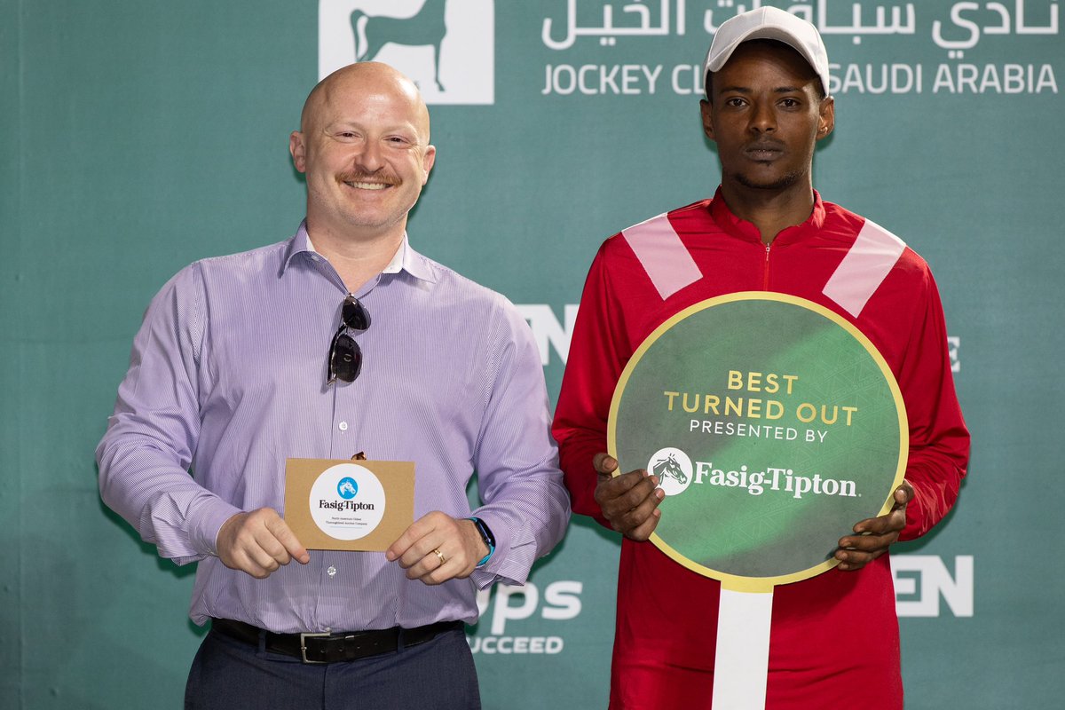 Congratulations to GROCER JACK’s groom, Othman Qasem. Our winner of the @FasigTiptonCo Best Turned Out prize (SAR 1000) for the King Abdulaziz Racecourse Championship Cup (Dom. G1) in R9. 👏 🇸🇦 #FoundersCup