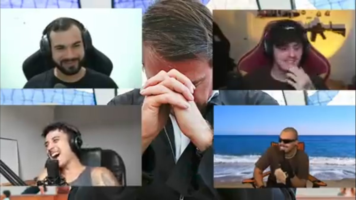 Eu, falando com a minha mãe: os meninos tavam falando *insert comment*
Os meninos: