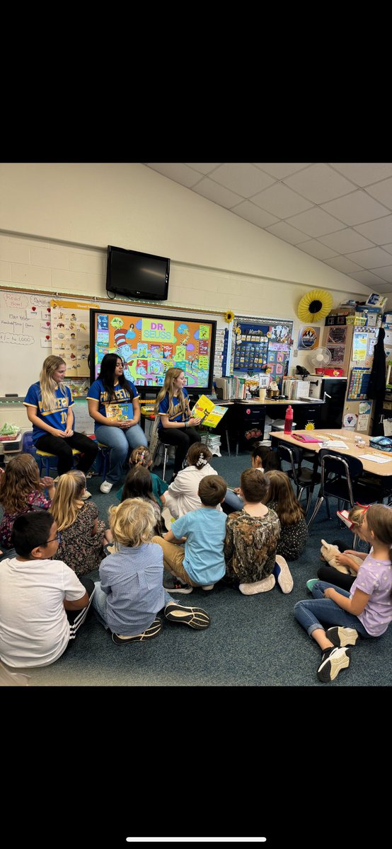 Thank you <a href="/PES_Bulldogs/">Princeton Elementary</a> for allowing us to help you celebrate Read Across America week! 📚💙🥎💛