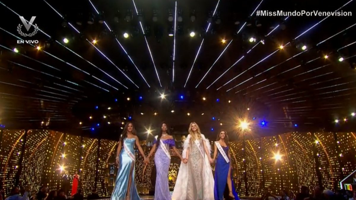 noticierovv's tweet photo. #AlMomentoNV | ¡Top 4 de las finalistas del #MissMundo2024!
Trinidad y Tobago, Botswana, República Checa y Líbano.
#MissMundoPorVenevision https://t.co/lGSbR3Ifen