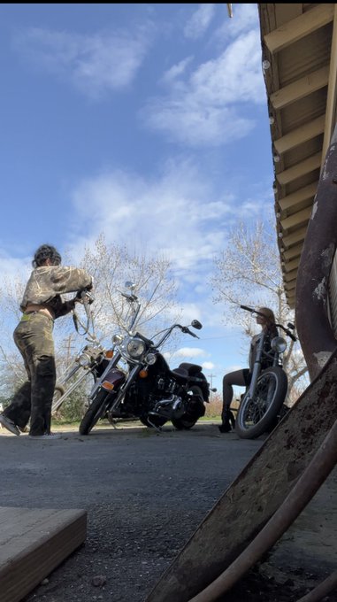 Bike BTS 💜 https://t.co/xfu4Je1I7D  30% off next 100 subs https://t.co/JKeGpmkUWu