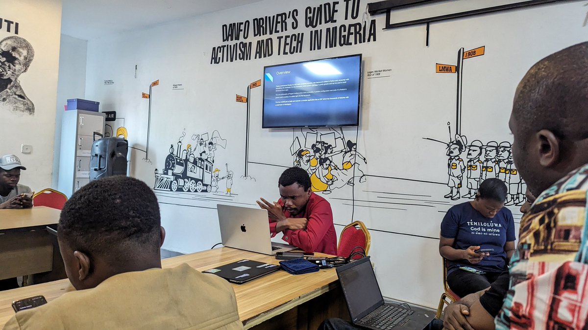PythonNigeria's tweet image. Exploring, Frappe, the new Django with @maduforovictor.
What an amazing session we had with him💯💯
What do you think about Frappe? Share your thoughts in the comment section 😃
#Python #pythonevent #meetups
#pythonnigeria