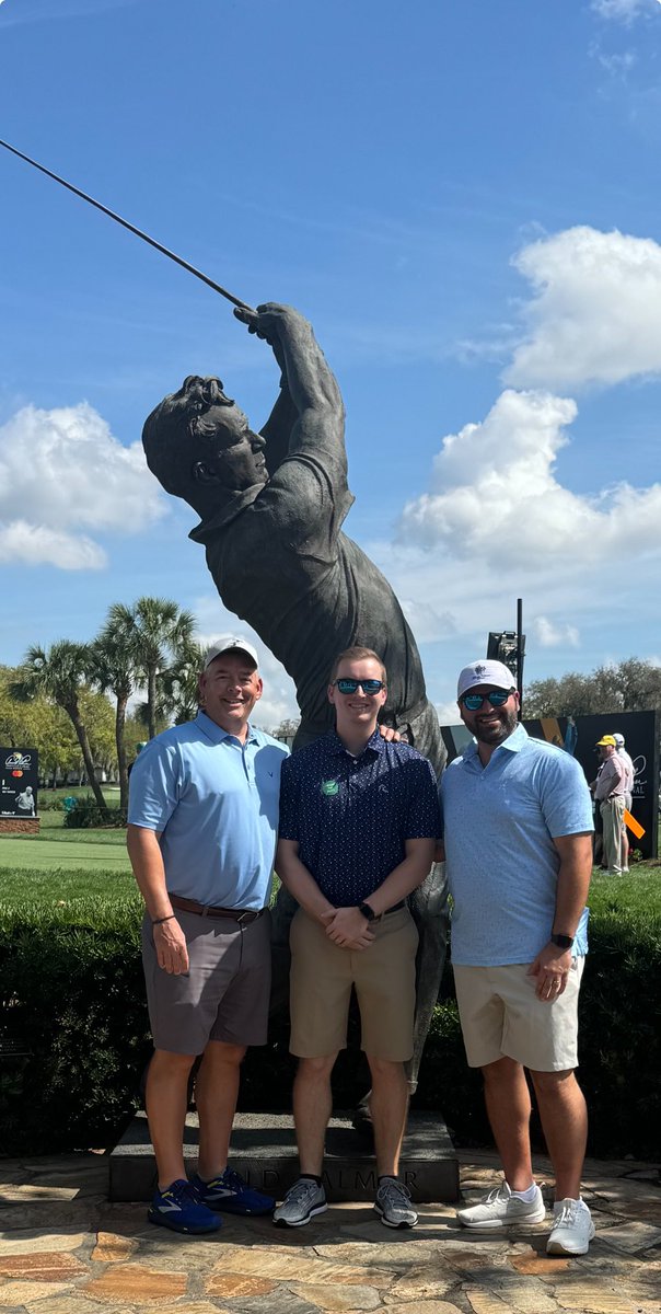 GPaulhoops's tweet photo. Went to my first PGA event on Friday, Arnold Palmer Invitional.  It was awesome! Was able to putt with one of Arnies putters.  Even met fellow Hoosier Patrick Rodgers.
#PerfectDay https://t.co/vF6fXe4zjc