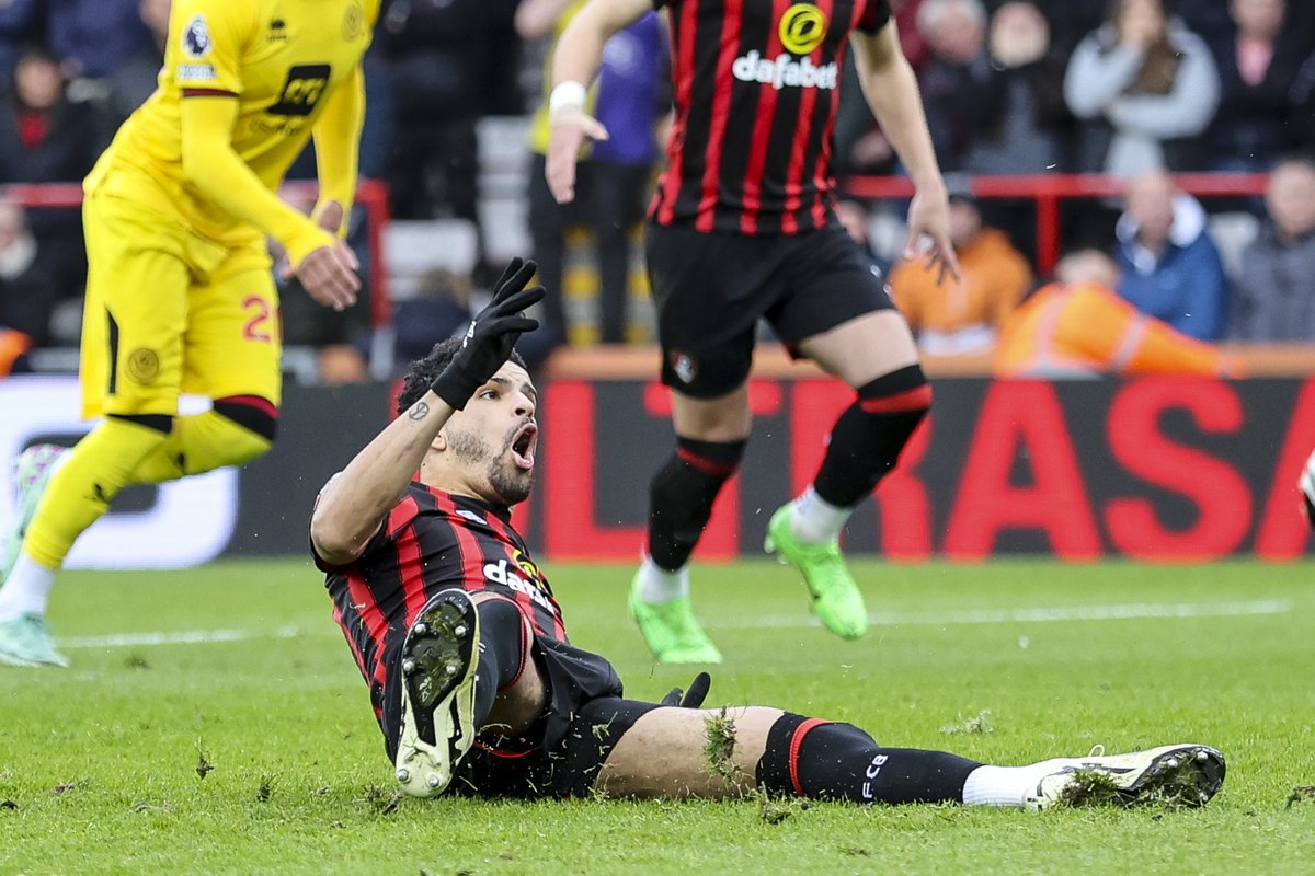 Second-most Triple Captained player in #FPL this season 😬
Penalty missed ❌
Goal ruled out after putting the ball in the back of the net 😩

How are Dominic Solanke owners feeling after the first part of this Double Gameweek? 😱

#BOUSHU