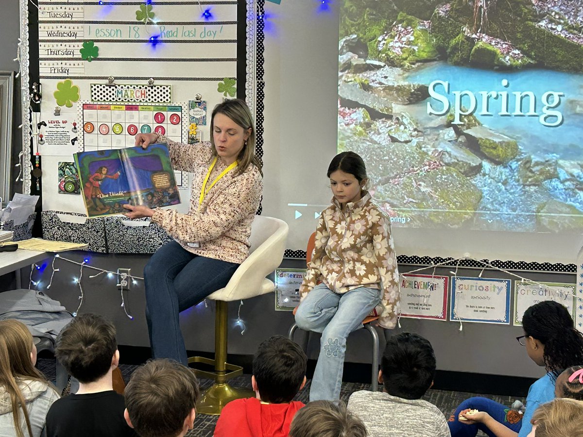 Tracey Lazzo tweet media