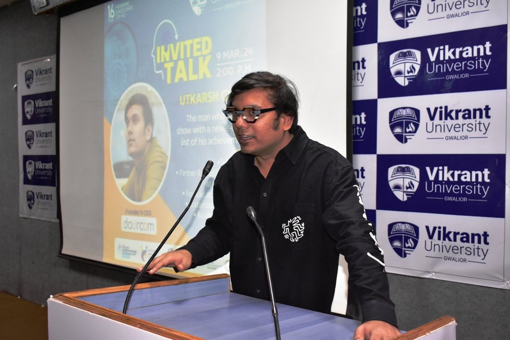 vikrant_group's tweet photo. #VikrantUniversity has hosted an invited talk focusing on #Entrepreneurship and #Startup, with Mr. Utkarsh Gupta, an esteemed young leader and the Founder &amp; CEO of Daur Communications Private Limited, as expert speaker.

#DaurCom #Gwalior #Indore #MadhyaPradesh #India https://t.co/PlTsPZss49