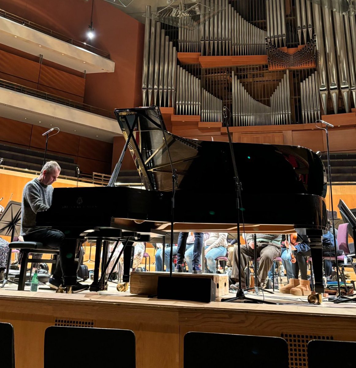 With the wonderful #anjabihlmaier and @BBCPhilharmonic. Emperor tonight in Manchester’s Bridgwater Hall. This has been a lovely collaboration