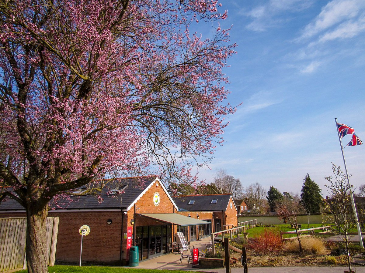 Broughton Village Hall & Community Shop basking in the sunshine #TestValley #springtime