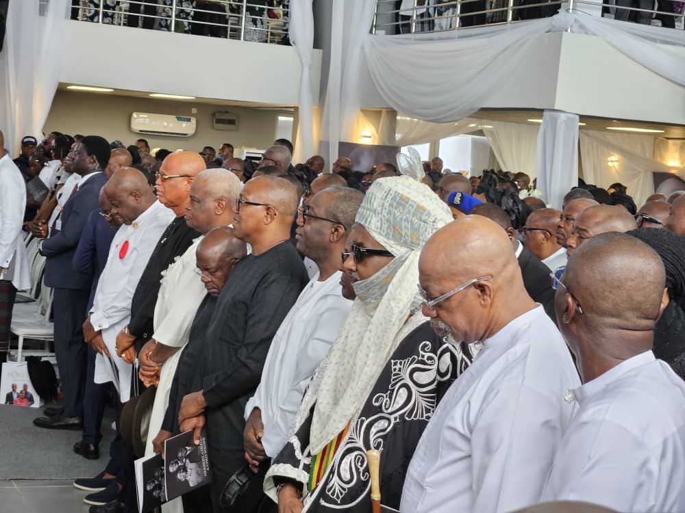 PeterObi's tweet photo. Today, I joined other mourners to attend the final funeral ceremony of Herbert Wigwe, his wife Chizoba Wigwe, and his son, Chizi Wigwe at Isiokpo, Rivers State. This is the culmination of the week-long burial program in their honour. https://t.co/rFUpa39Hxs