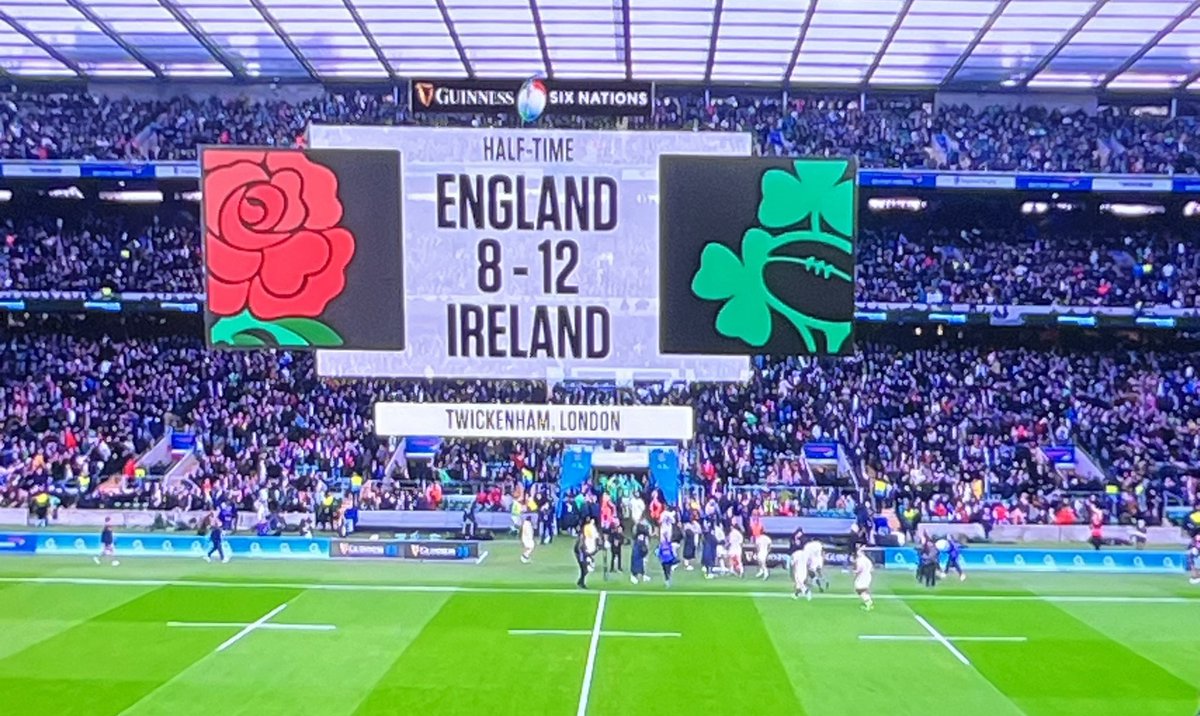 Love to see it! 💚❤️💚 #IrelandRugby #SixNationsRugby #ShoulderToShoulder ☘️