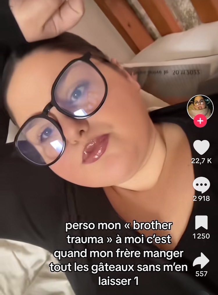 ZoneDeLaHonte's tweet photo. Mddrrr la violence https://t.co/vTJ59odZ6L