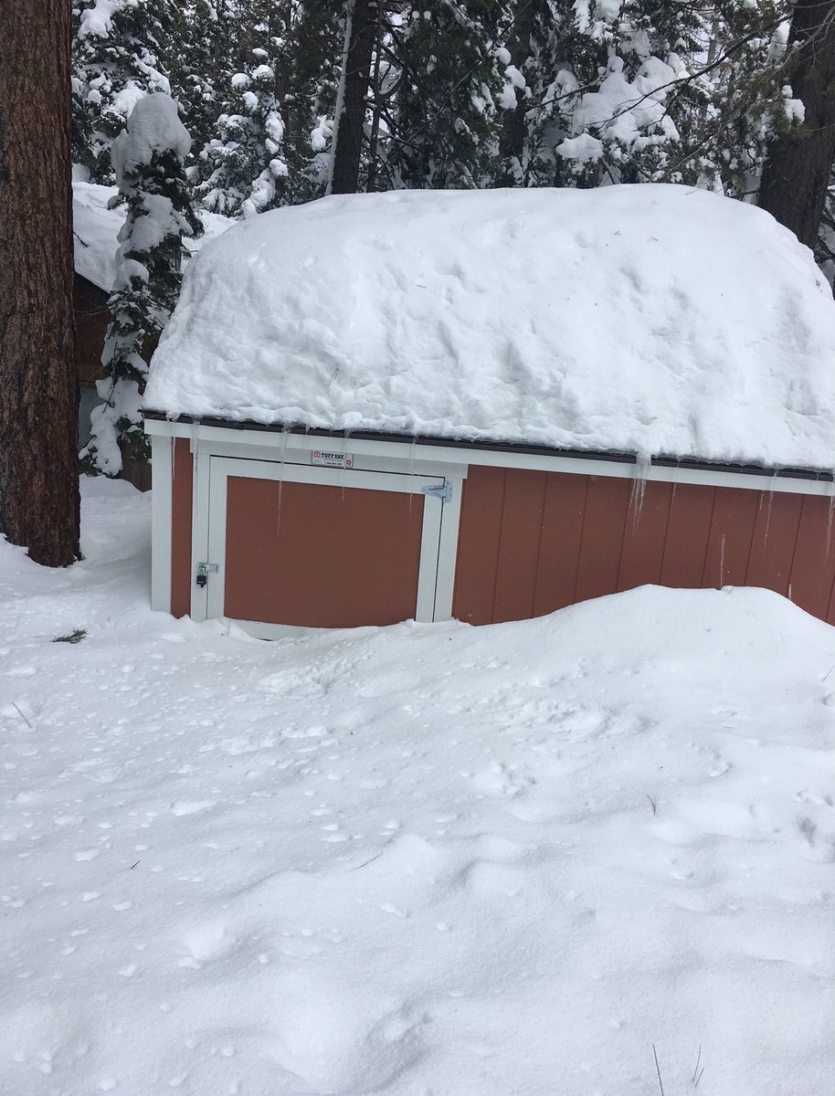 Guess where the snowblower is… 🤦‍♀️ #cabinlife