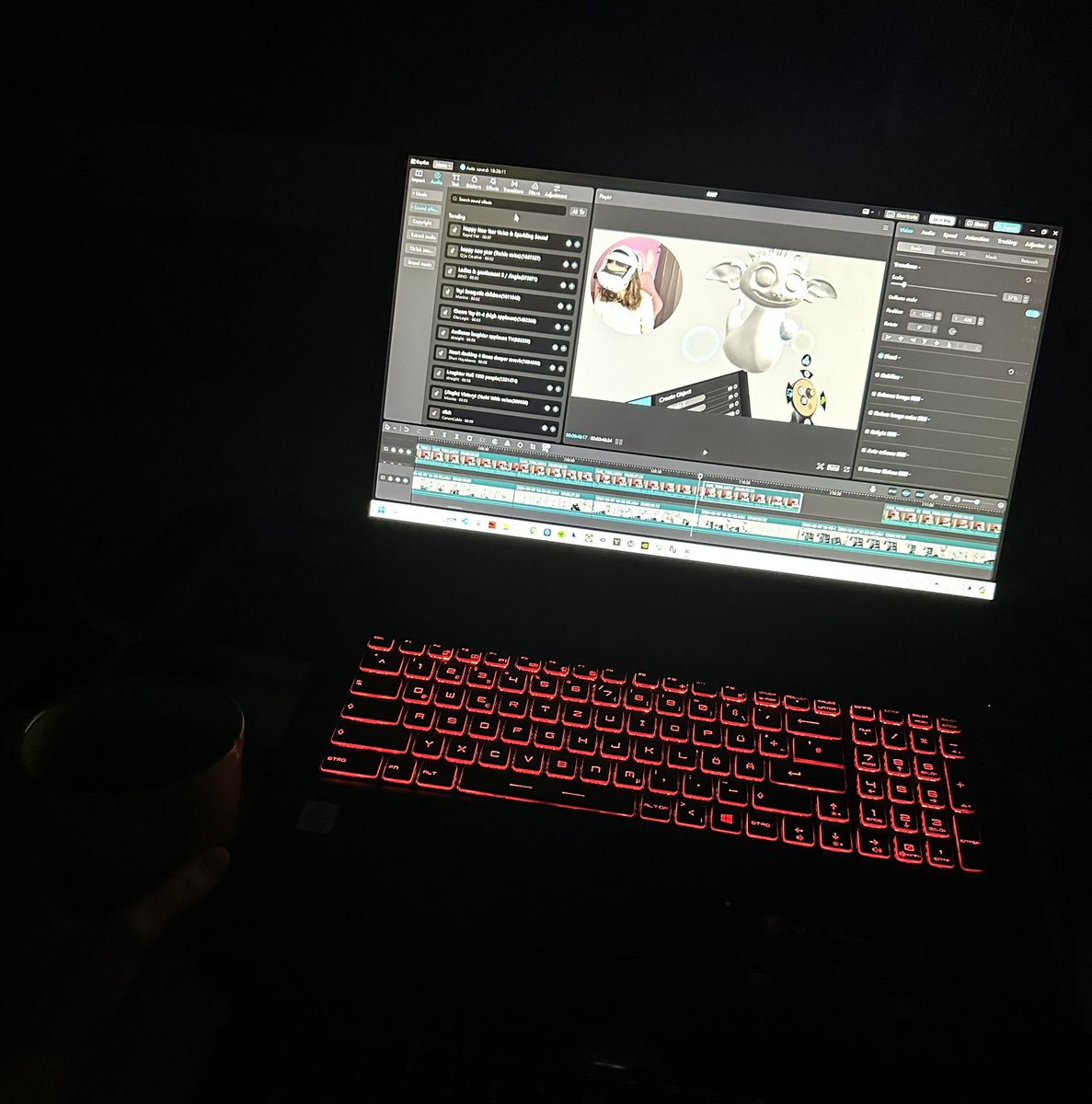 mirabelleon's tweet photo. It's time to edit a new video for YT😜It's about shapelab, a program that allows you to do 3D modeling in VR

#shapelab #vrhelmet #metaquest3 https://t.co/yGltvrTG57