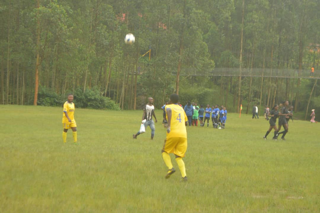 bbkigalifm's tweet photo. 🇷🇼#WomenFootball
#FWPL |MatchDay 19|Today's Results
-Fatima 0-1 ES Mutunda WFC
-Indahangarwa 1-1 Bugesera WFC
-Rayon Sports 8-2 Kamonyi WFC
-Freedom 2-3 Rambura WFC
➖Sunday
-Inyemera x APAER WFC
🏟Gicumbi|12:00'
-Muhazi Utd x AS Kigali
🏟AVEGA|14:00'
#SimplySports https://t.co/M921fdsMvF