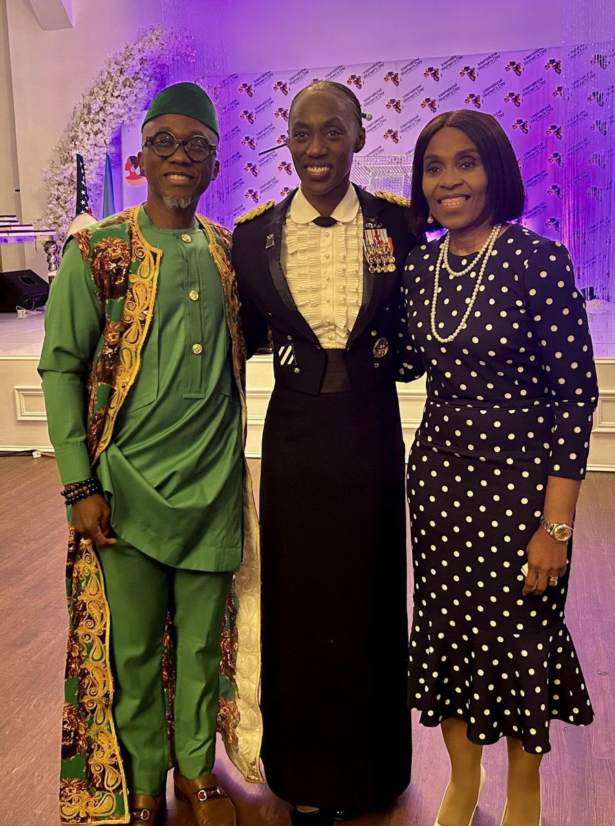 Amanda Azubuike tweet media