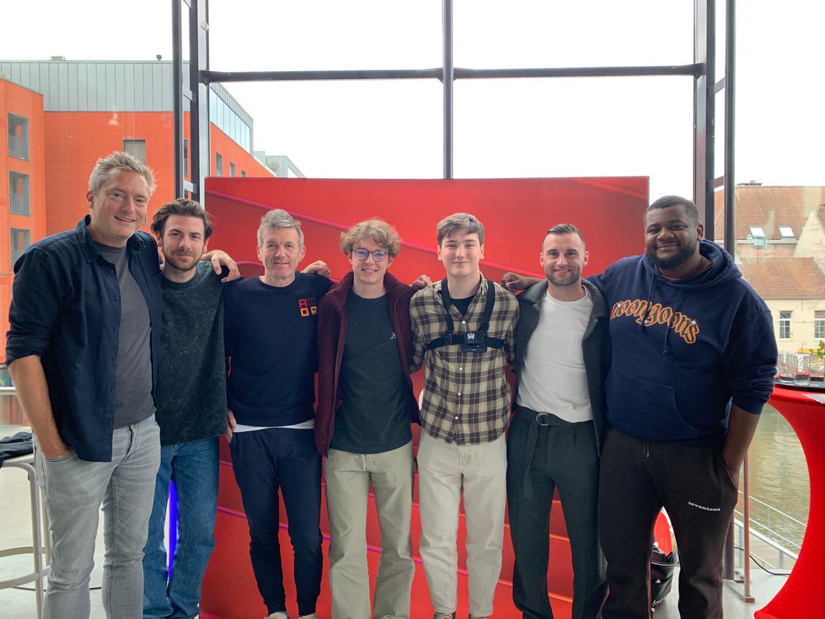 clerinxniels's tweet photo. Was voor even persoonlijke cameraman van @90minutespod !
@Gillesmbb @JorisBrys @gdcoster @TuurDierckx en Filip, merci om er een fantastische voormiddag van te maken in Mechelen! https://t.co/KeaLNoCMJ3