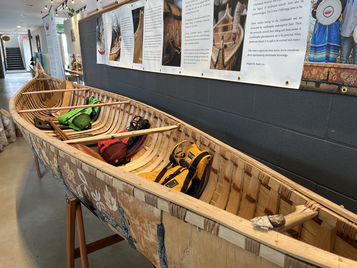 It’s a rainy day here at Killbear! 🌧️☔️💧 Our Discovery Centre is open 10-3pm for a warm place to dry off. Come see Oshkinigig and chat with our Naturalists about all things spring! 🛶🍃🌸 #WereOpen #KillbearPP