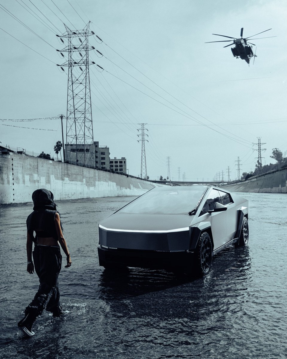 SawyerMerritt's tweet photo. Tesla: The finest in apocalyptic technology https://t.co/6P3ynESPyV