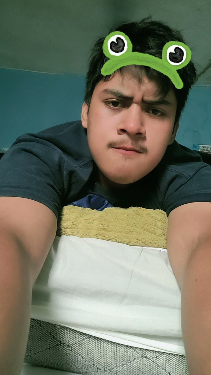 benny_Lopez21's tweet photo. Face/Dick/Hole/Body https://t.co/K721vi5d0t