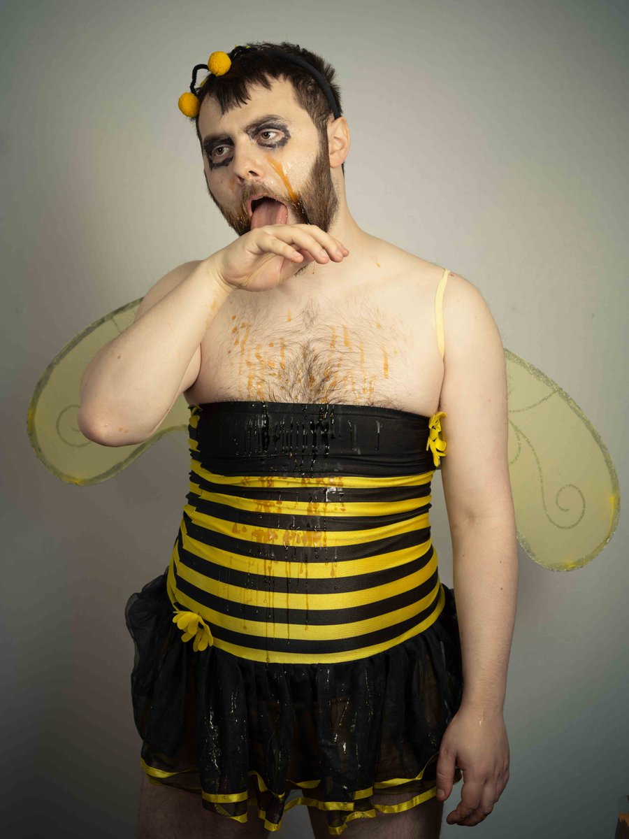 Tomorrow CUS is back with 5 star comedy for 1 star prices. 

We have the brilliant Peter Jones and <a href="/Mooseface42/">Stephen Catling</a> 

eventbrite.co.uk/e/comedy-under…

Come support and enjoy live comedy.