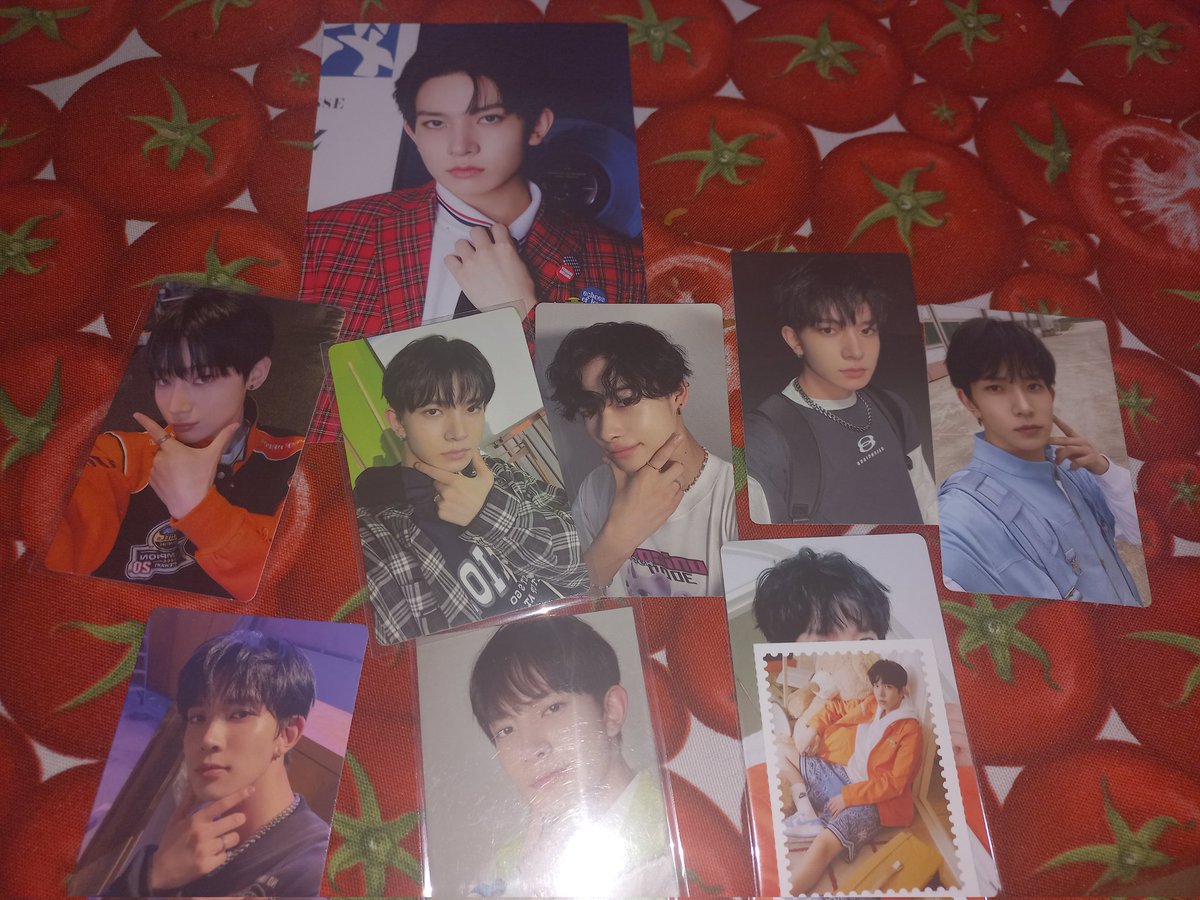 i4chaeyn's tweet photo. Feedback neutro pra @lavientzuyugos estou dando neutro pq os cards felizmente chegaram bem, apenas um com uma manchinha atras que imagino q sejam culpa da seller mesmo, a ceg durou quase 2 anos, e mesmo tentando ser compreensiva pq ela teve varios problemas ainda sim foi + https://t.co/XomxOFaSHb