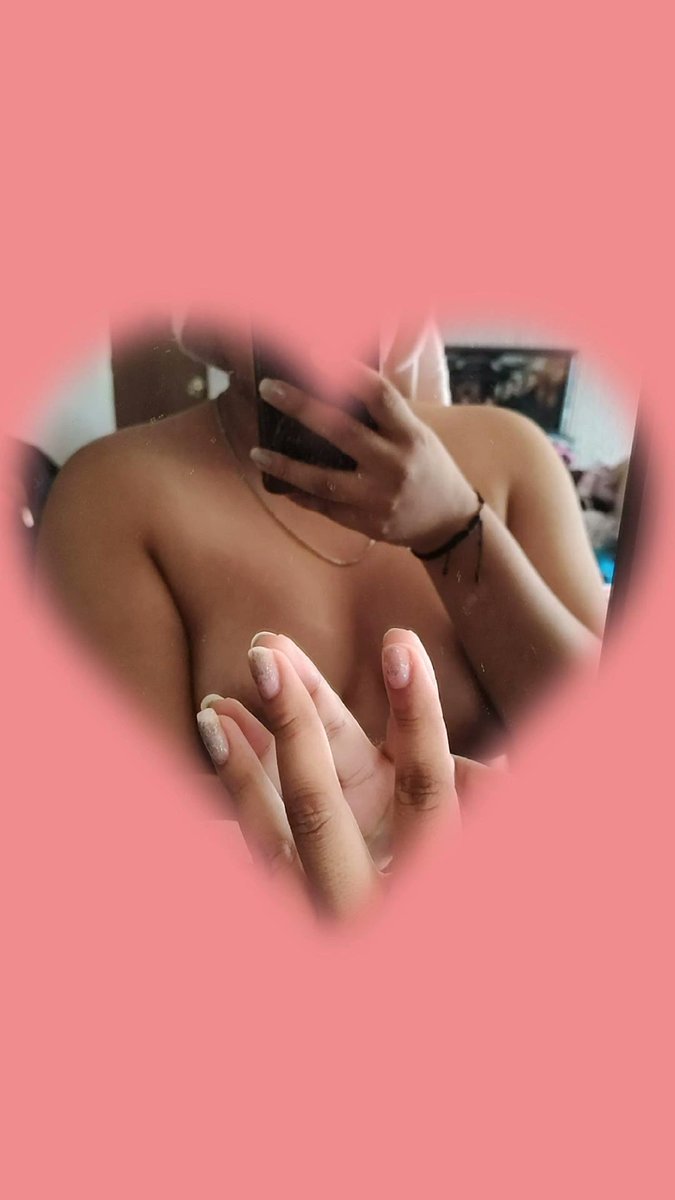 esty_hf's tweet photo. Holaaaaa, se que anduve inactiva pero fueron unas semanitas difíciles
Besooo y que calor que sudo agua de limón jajdjsjsjab https://t.co/eWnpMqg3rN