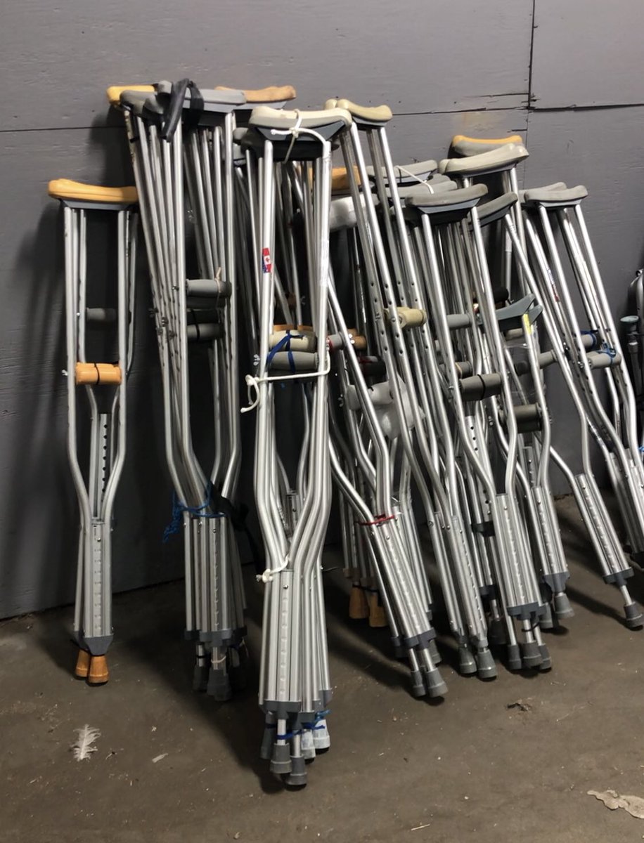 defendukraini's tweet photo. Rehab massages for front-line medics & soldiers:
Cool or what?
๐จ๐ฆโค๏ธ๐บ๐ฆ
Big thanks: all our donors
Incl. one who gave this #ProjectInvictus massage table
We shipped it in our container 5, #ProjectEaster 2023,last April
Next: container 12
$$$Help!
DefendUkraineCanada@gmail.com https://t.co/YBK9NDhqsN