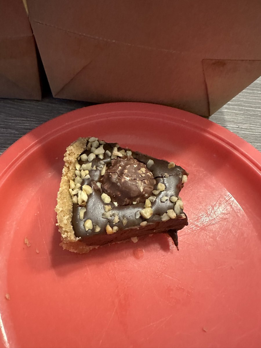 AlBurbage's tweet photo. @burbagea So good I couldn't wait to take a bite! https://t.co/SriOifpty9