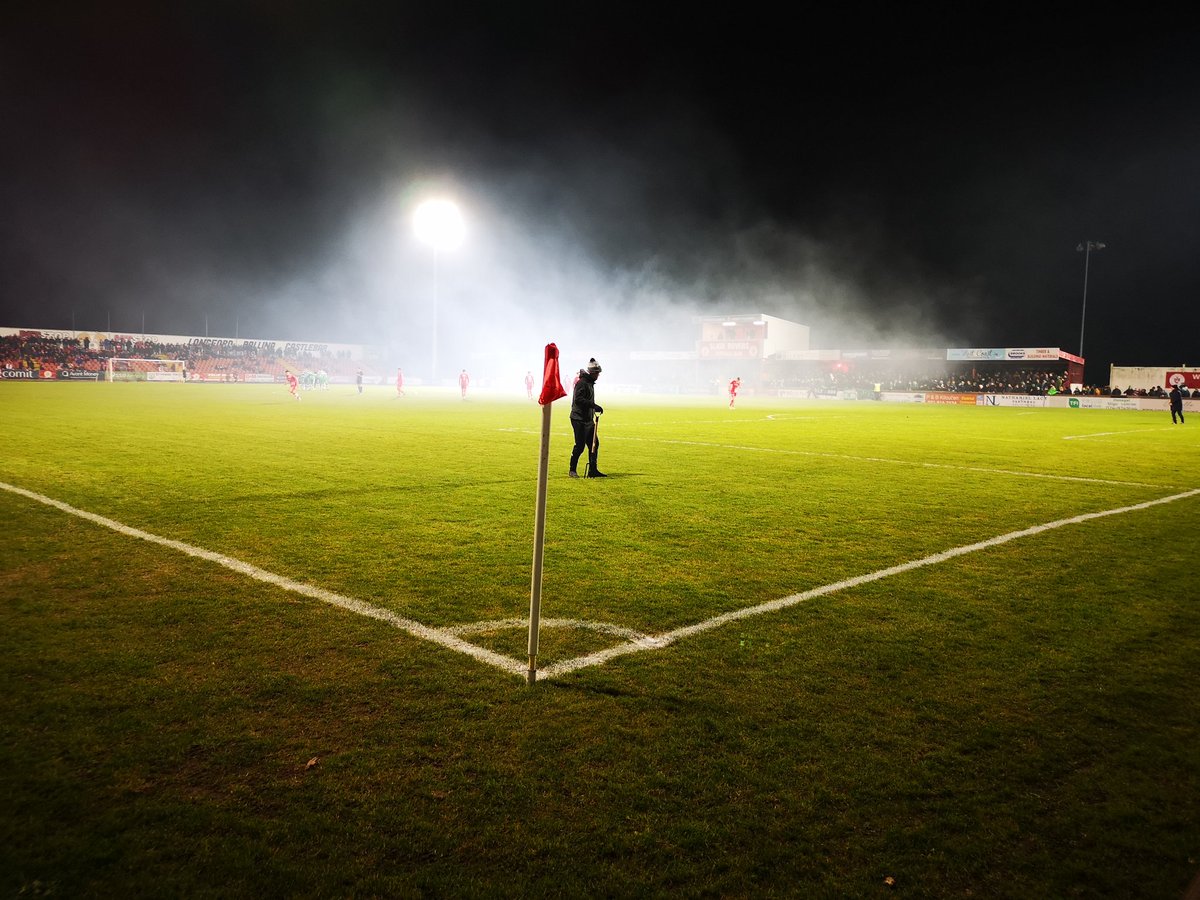 Brilliant effort by Rovers tonight - very unfortunate not to get 3 points. Ref a joke for the Pohls challenge. #bitored