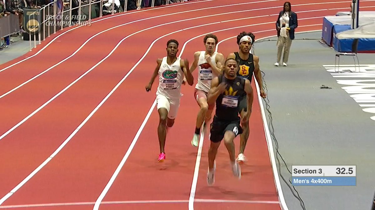 MOTrackFanatic's tweet photo. Aft prev NCAA 4x400 finishes of 4th and 2nd Indoors and Out,
St. Louis' Justin Robinson runs 45.73 1st leg & he &
Arizona State @SunDevilTFXC s teammates are
National Champs!
#TeamMO #MOSunDevils
#STLNatChamp #NatChamp https://t.co/56jIX3o5E7