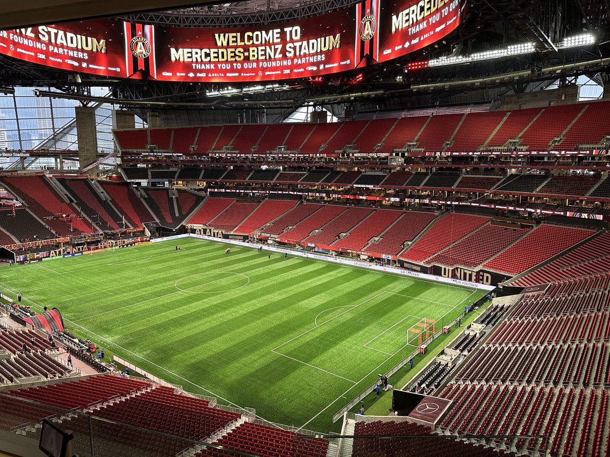 BJewkes's tweet photo. Been here hundreds of times.

It still stuns.

#MBStadium https://t.co/oiEb04WVGY
