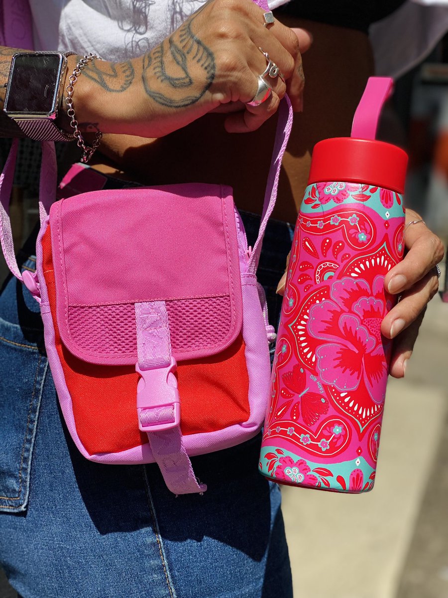 FaixaRosaJacare's tweet photo. LÍQUIDA VERÃO FAIXA ROSA 🚨

✨ FARM ✨

DE 328,00
POR 262,40

VALOR PROMOCIONAL NÃO VÁLIDO PARA TROCAS 🚨

FAZEMOS ENTREGAS VIA MOTOBOY E CORREIOS 📦🛵

🕘LOJA ABERTA ATÉ ÀS 21HORAS 

📍RUA AMARO RANGEL N 10 

VENDEDORA RAISSA 21993908969 https://t.co/8gcwi42Er1