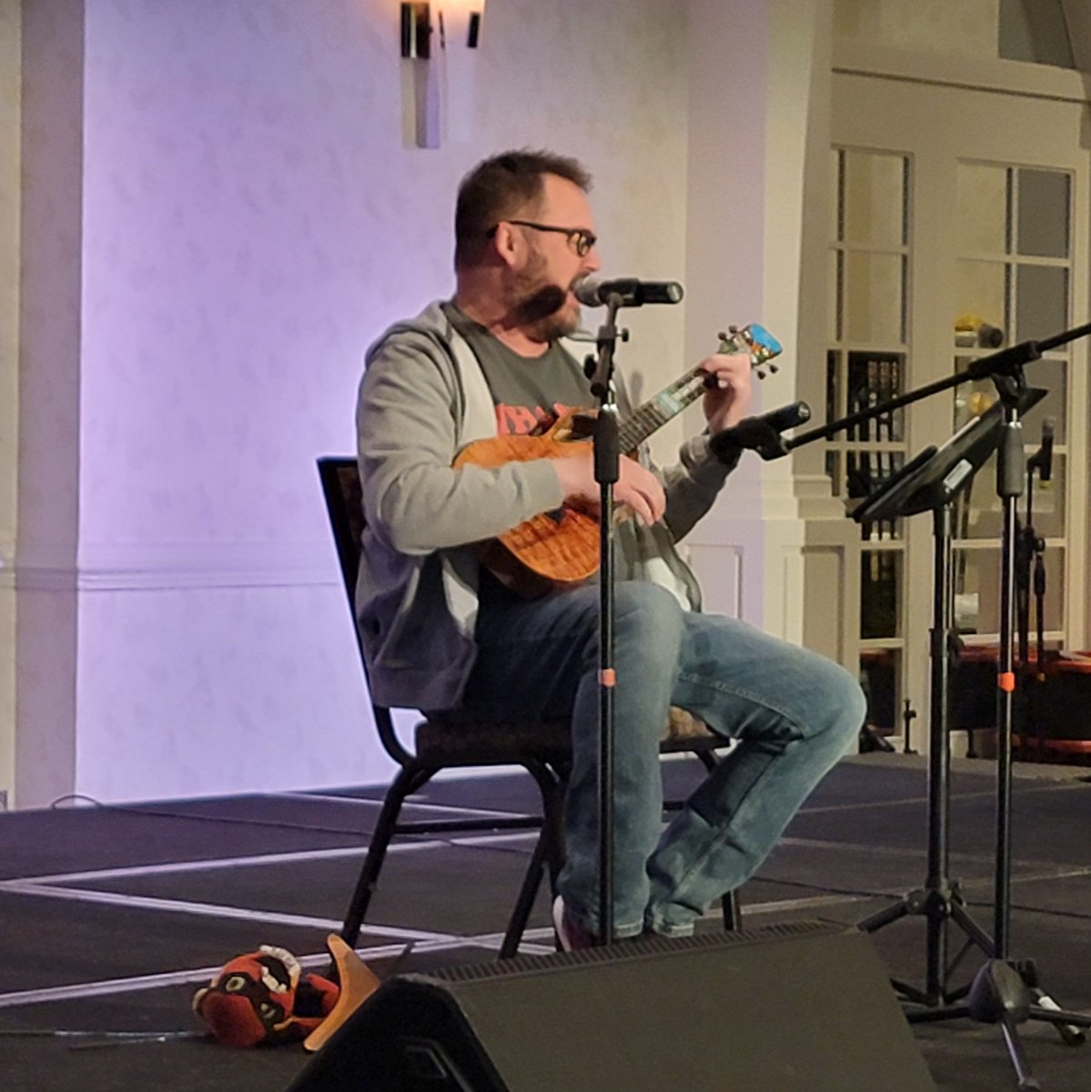 Now performing: ANDY MERRILL! Tune into the MarsCon 2024 Comedy Music Track! Video: twitch.tv/marscondementia Audio: dementiaradio.org:8027