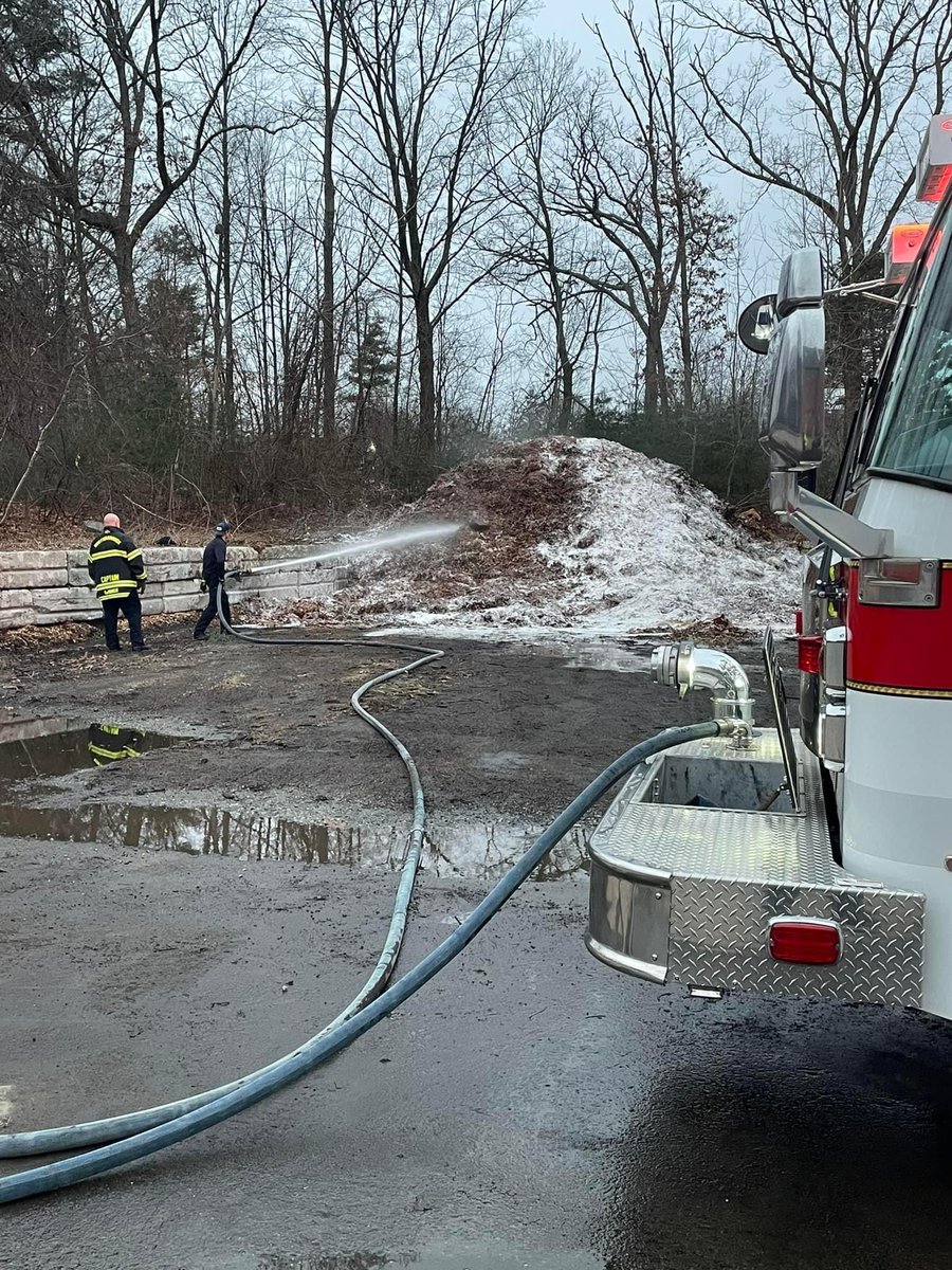 Local3057's tweet photo. !!!!!DELAYED POST!!!!!!!
Responding to a brush fire at the DPW town brush pile. E2 conducting extinguishment while E3 provided water supply. 

Incident under control, all companies back in service. https://t.co/oAOL8CocJB