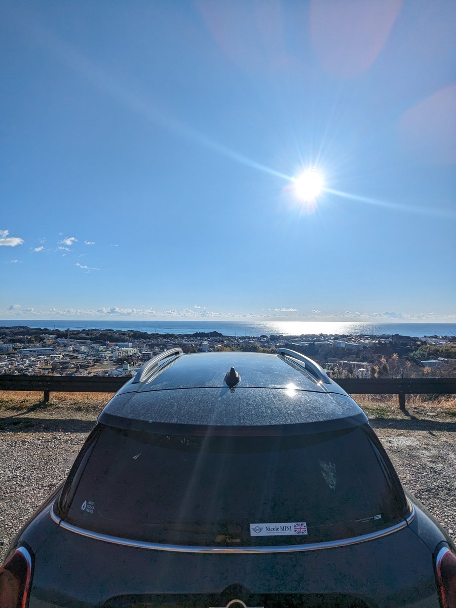 kito401's tweet image. オープン日和は清掃センターへ

#MINI #CROSSOVER #COOPERD #F60⁡
#miniのある風景  #日立   #車汚れてます