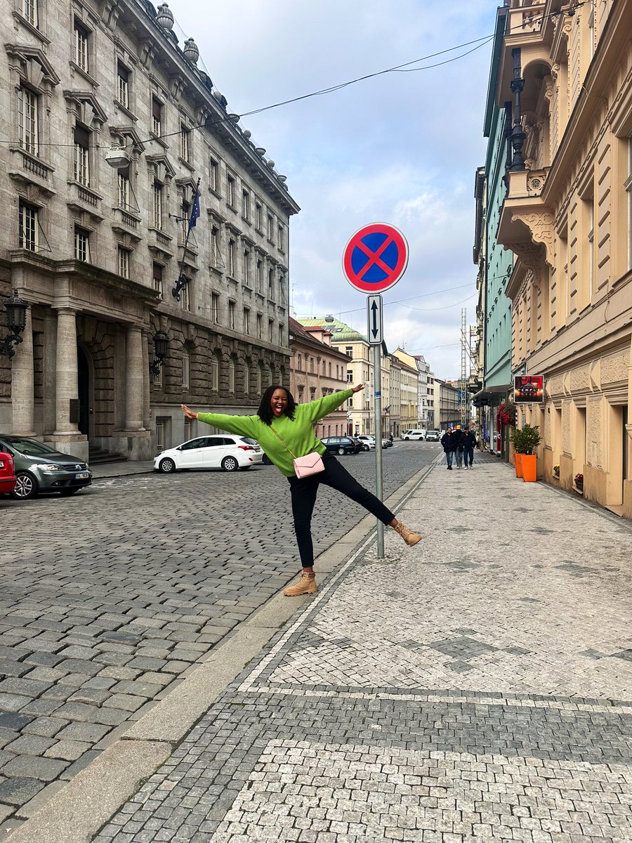 EbyAkhigbe's tweet photo. Postcards from Prague, Czech Republic π¨πΏ
#ExploreWithEby https://t.co/P0usp6DFzZ