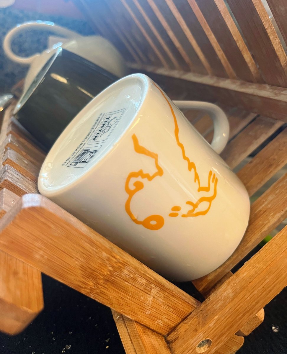 Saturday morning coffee, ready for the drinking! ☕🥞🍓☀️ 

Shop your #1 Tintin mug ➔➔ bit.ly/3CDDm9n

#tintindailyadventures #tintinetmilou #tintinadventures #tintincomicstrips #hergé #herge #moulinsart #sausalitoferry #sausalito #art #history #tintinmug