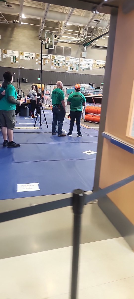 ahs_neobots's tweet photo. Come watch us compete! https://t.co/WgL0KS1j2v https://t.co/Pxx97VfWOk