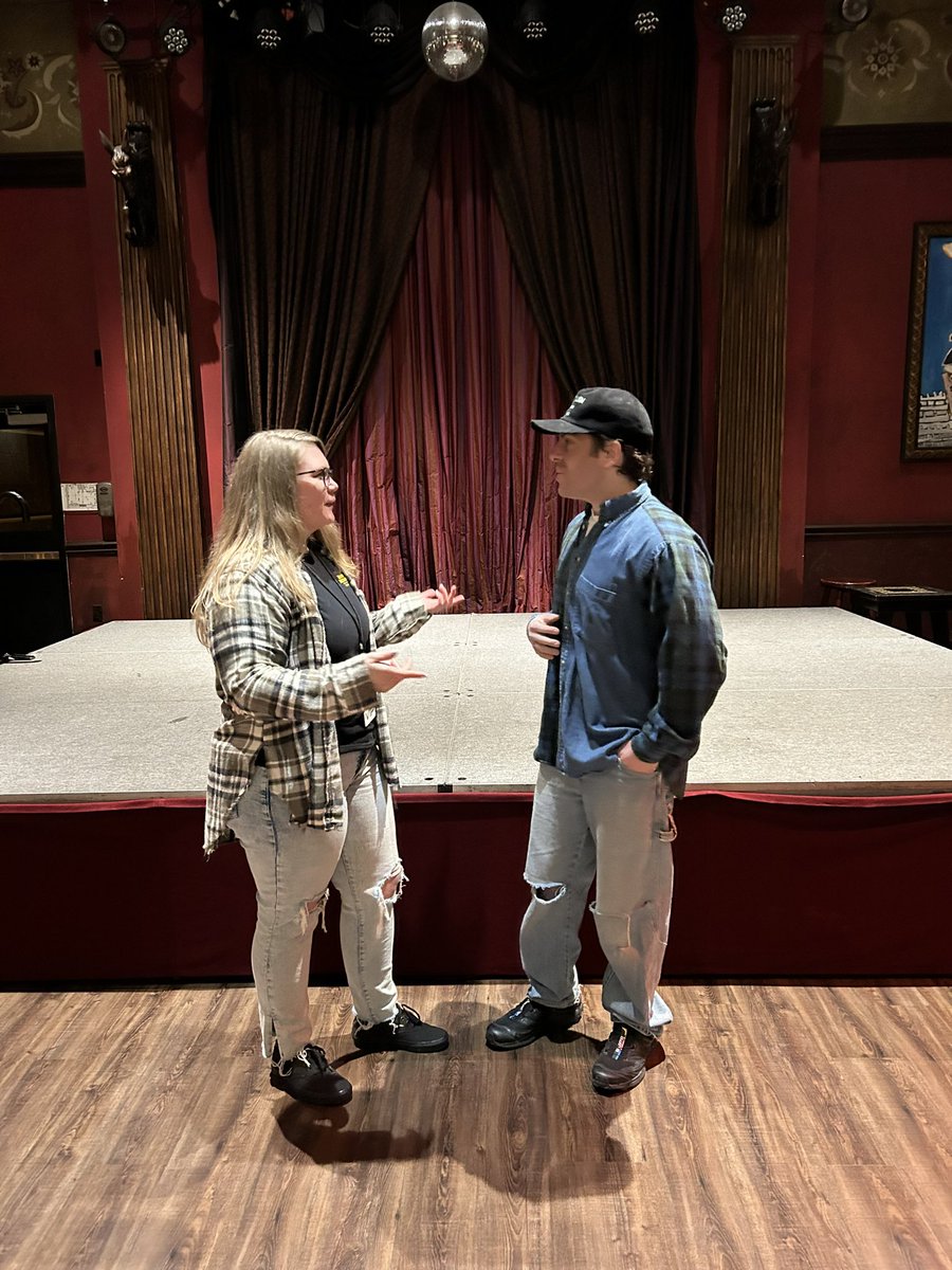 nicolebright91's tweet photo. Nicole in 2014 never thought she’d be here meeting her favorite artist 10 years later
THANK YOU @HoodieAllen 🤩❤️ https://t.co/2dstIwDK0N