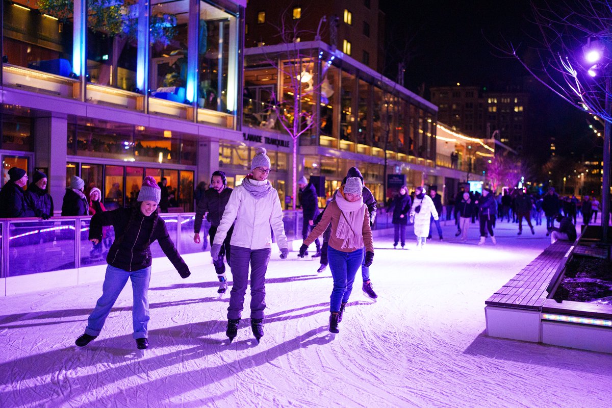 MODIFICATIONS D'HORAIRE🌧️ :
- La patinoire de L'Esplanade Tranquille sera fermée
- La session DJ de Catherine Pépin et les 2 prestations sur glace de Red Lips District sont annulées
Il sera toujours possible de venir patiner sur le sentier de patin Cerave!
📷 Benoit Rousseau
