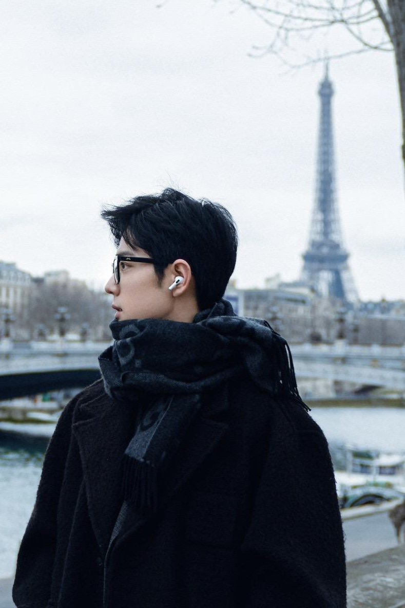 nahz_oaix's tweet photo. 🗼 https://t.co/A9FZWqdjbn