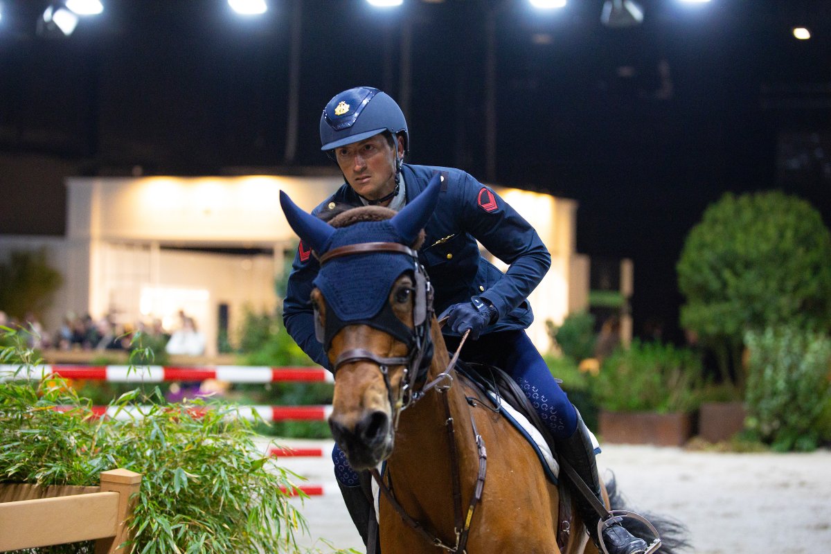 A spectacular victory 🔥 Lorenzo de Luca and Dirka de Blondel take their second win here to claim the Van Schijndel Bouwgroep Indoor Derby 🇮🇹👏

#TheDutchMasters #TDM2024 #RolexGrandSlam #JumpIntoHistory

📸 Digishots
