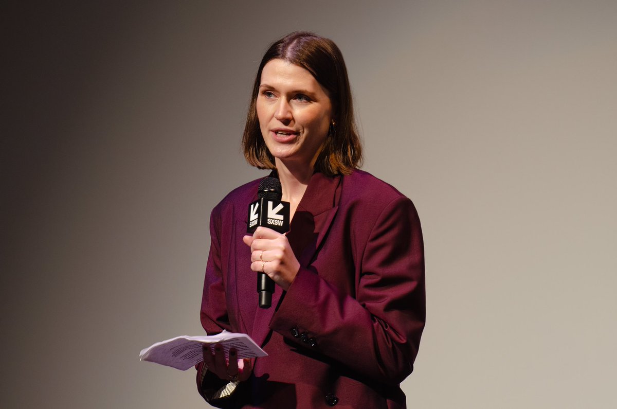 Develongevity's tweet photo. The crowd gave a standing ovation after the #SXSW  premiere of "An Army of Women" Friday afternoon. 

Director Julie Lunde Lillesæter joined the sexual assault survivors &amp; advocates featured in her film for a Q&amp;A after the screening. https://t.co/VN4v6OhIBZ