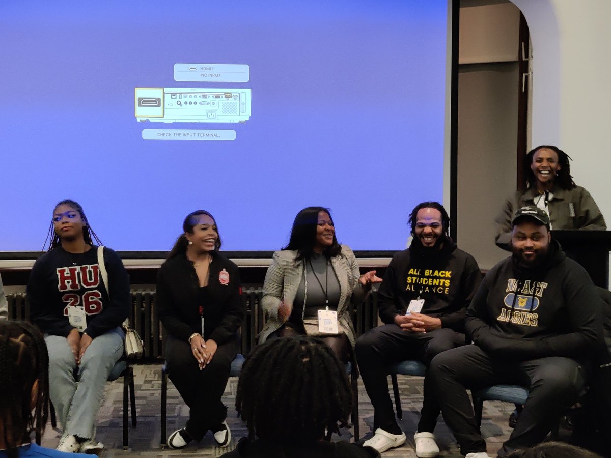 Great friendly competition on panel on #HBCU vs PWIs @InspiringMindsPhilly including @AmeriCorpsNxStp member Dontae from @CCPedu