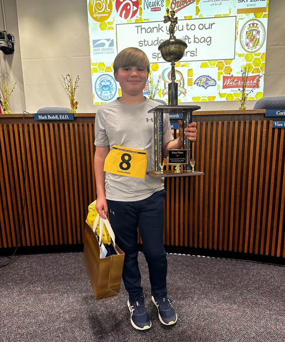 AACountySchools's tweet photo. Quint Karlsson of Crofton Middle School wins 36th annual Anne Arundel County Spelling Bee @CroftonMSAACPS #BelongGrowSucceed #AACPSAwesome 
https://t.co/4AdmV9IilN https://t.co/dEABtxdDRw